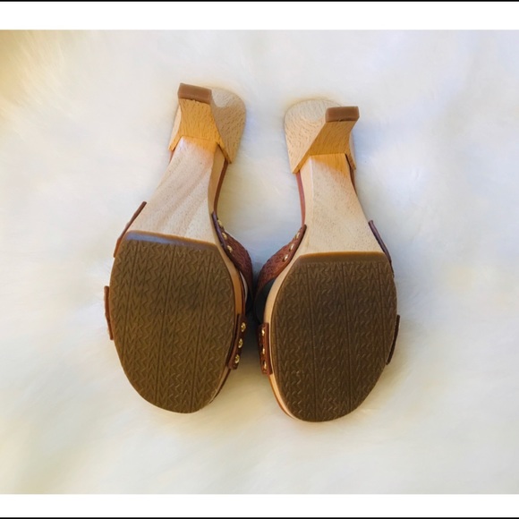 Michael Kors Sandals - Picture 3 of 7